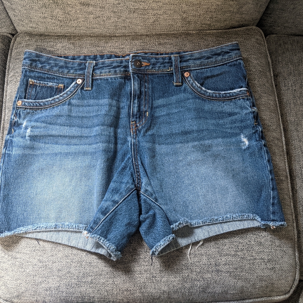 Apt 9 Womans Denim Shorts SZ 10